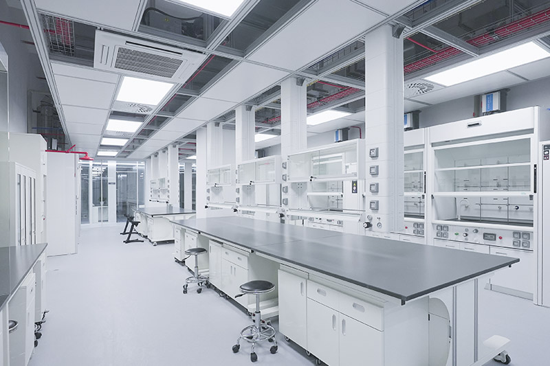 平利实验室革新：安全与科技的现代融合
